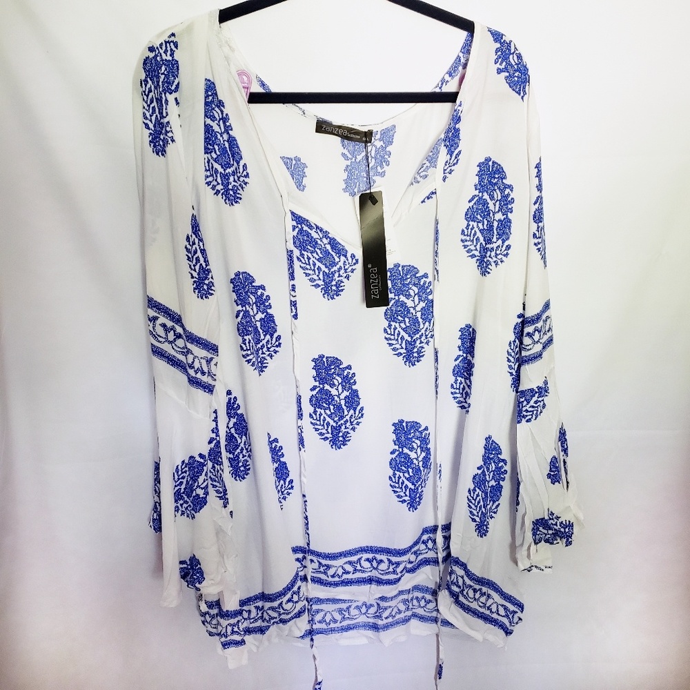 Delft blue & white bell sleeve boho peasant top - Picture 2 of 6